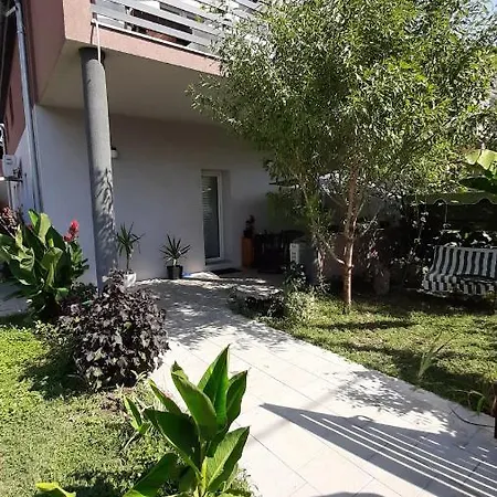 Tattoo R アパート ネゴティン