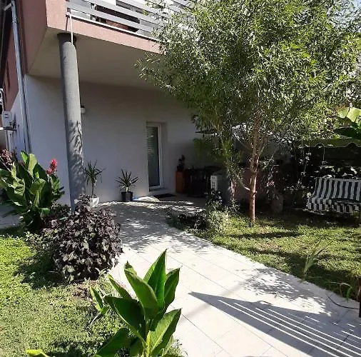 Tattoo R 아파트 네고틴