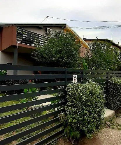 Tattoo R 아파트 *